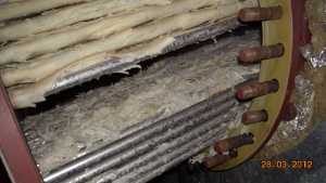 Heating bundle in boiler with loose lime Heater bundle in boiler